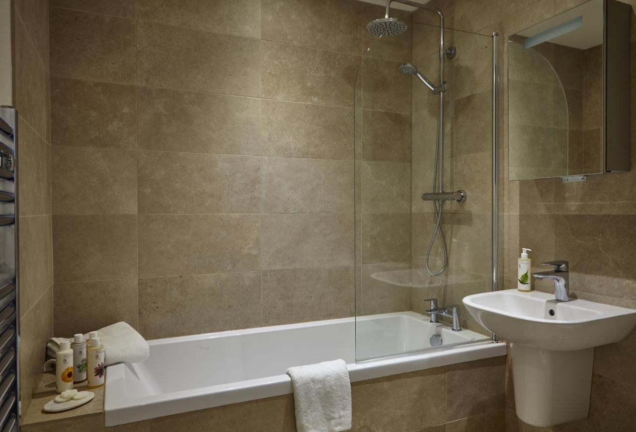 The Loft House - Beautiful House In Best Location Бат Екстер'єр фото